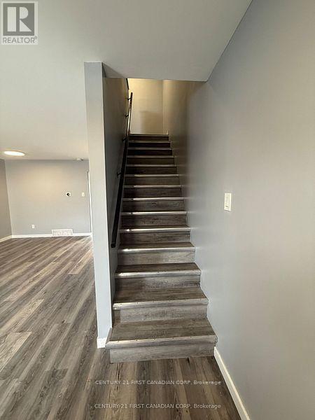 Photo du bâtiment - 24- LOWER - 577 THIRD STREET