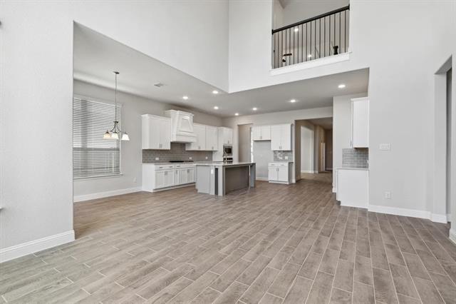 Building Photo - 312 Santa Lucia Dr