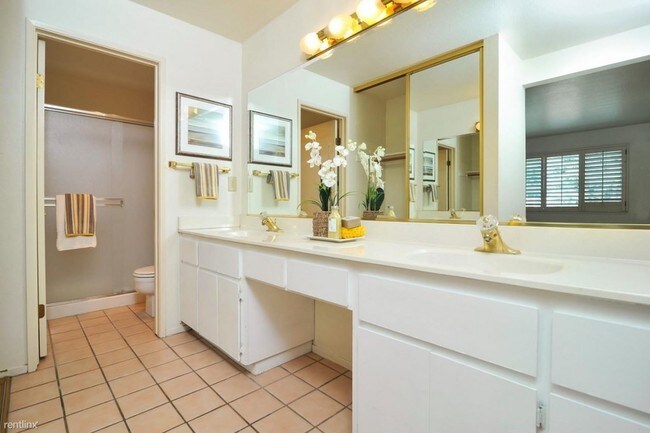 Building Photo - 2 br, 2 bath Apartment - 2220 Almaden Rd