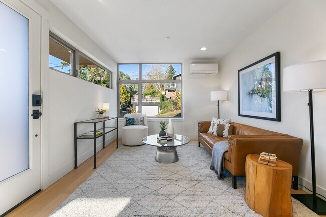 Foto del edificio - 2BR/1.75Ba Seattle Townhouse