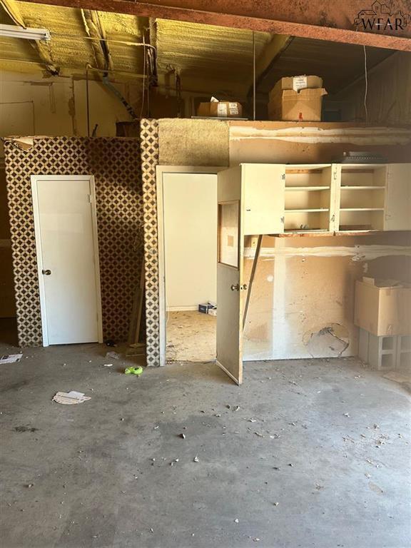 Building Photo - 4006 Call Field Rd