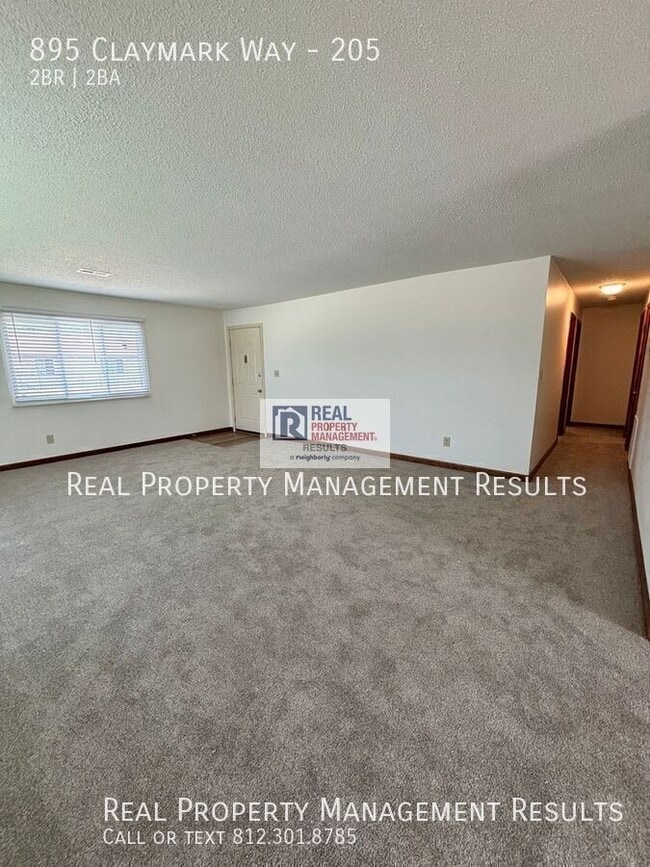 Building Photo - 895 Claymark Way