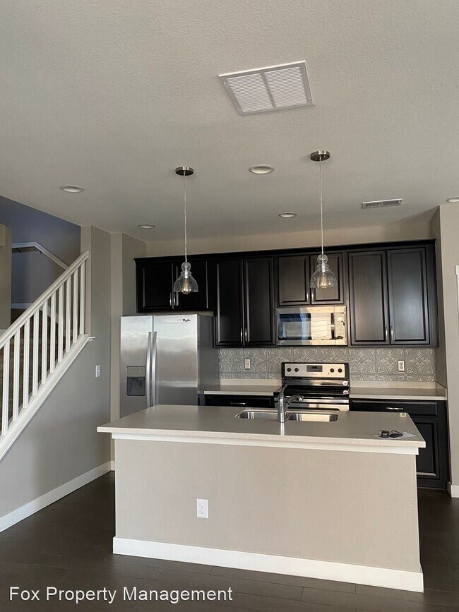 Foto del edificio - 3 br, 2.5 bath House - 16435 Alcott Place