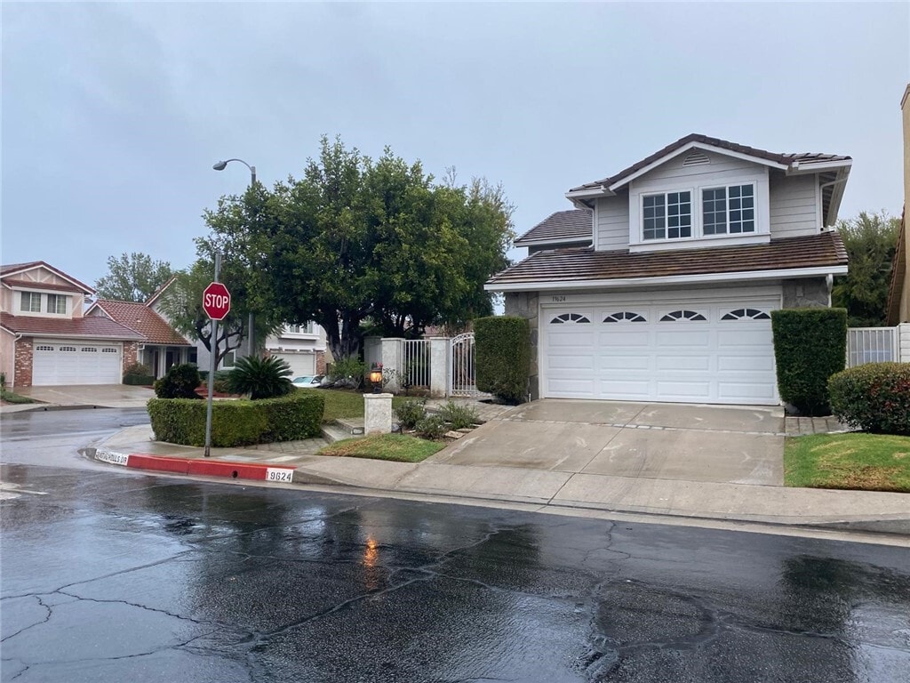 Building Photo - 19624 Crystal Hills Dr