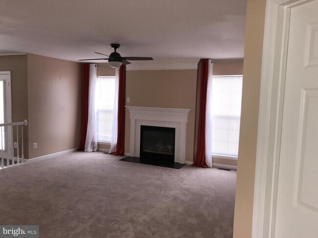 Foto del edificio - 26 Watermill Ct