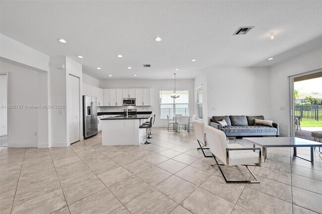 Foto del edificio - 9706 Celtic Sea Ln