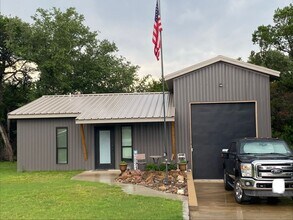 Building Photo - 13172 Harbor Dr