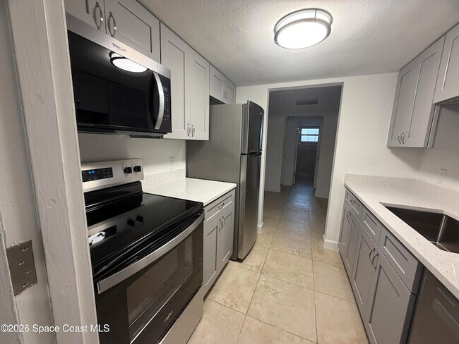 Foto del edificio - 154 Crescent Beach Dr