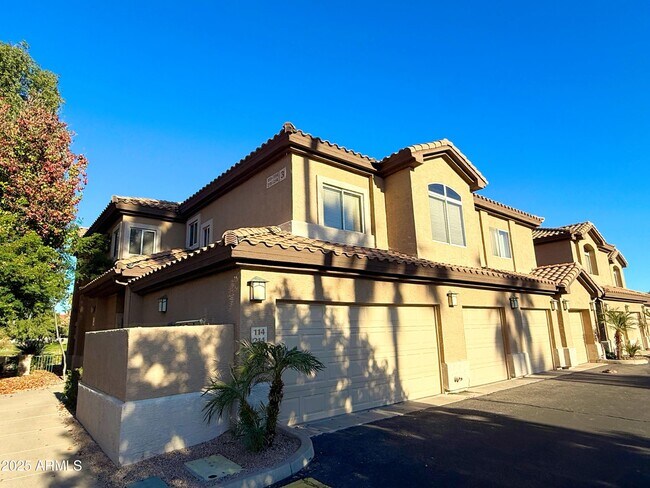 Foto del edificio - 6535 E Superstition Springs Blvd