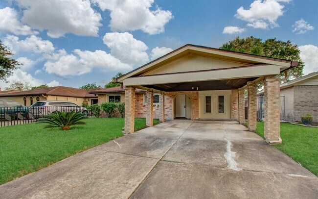 Building Photo - 3111 Knotty Oaks Trail