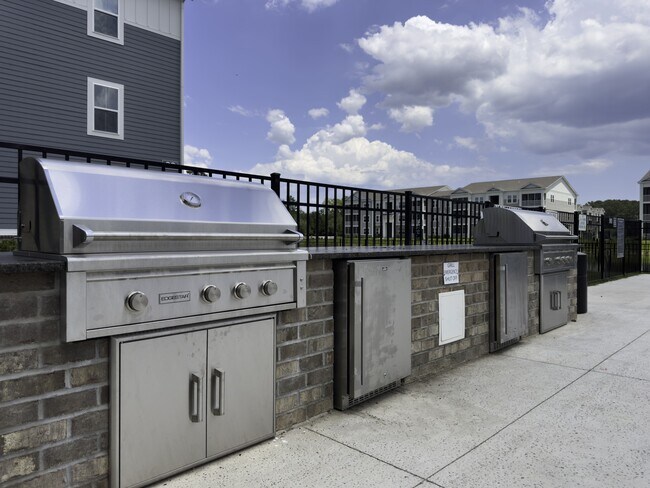 Foto del edificio - Anchor Pointe Apartments