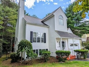 Building Photo - 52 Palomino Dr
