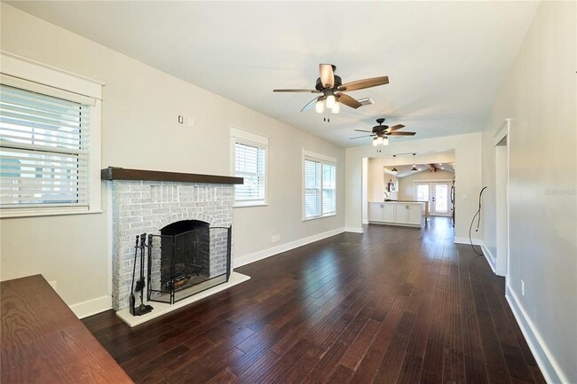 Building Photo - 6008 N Highland Ave