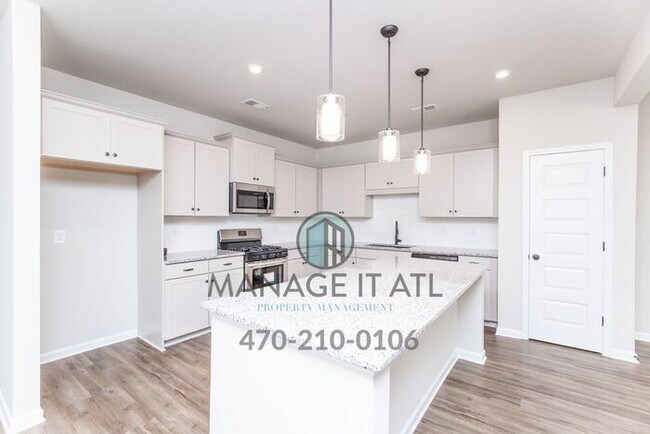 Foto del edificio - Elegant Townhouse in City of Buford School District!