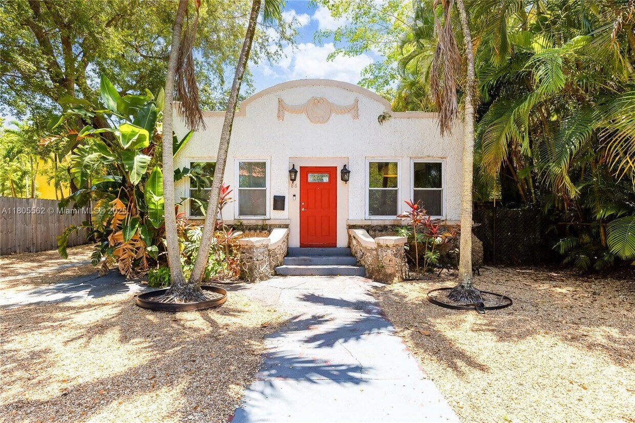 Foto principal - 86 NE 47th St