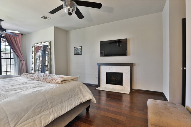Foto del edificio - 1818 Brookchester Dr