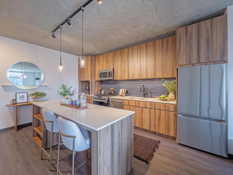 Photo - 1601 W Lake St (Chicago, IL)