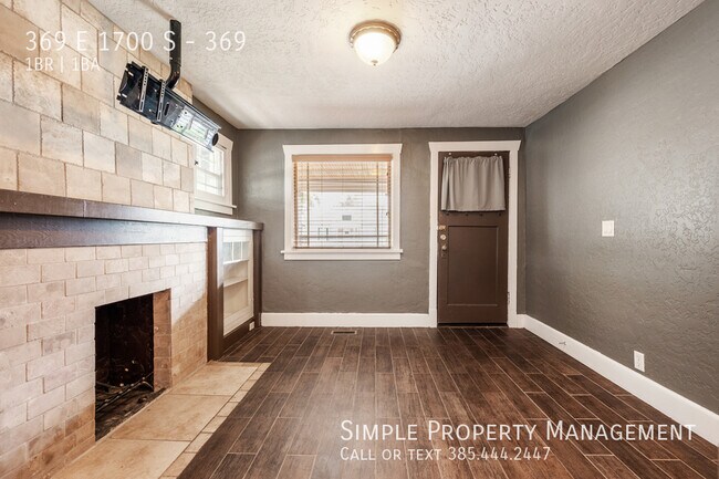 Building Photo - 1 BD Duplex at Liberty Wells!