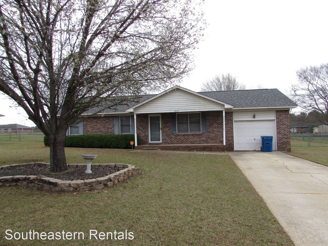 Primary Photo - 3 br, 2 bath House - 4630 Dawn