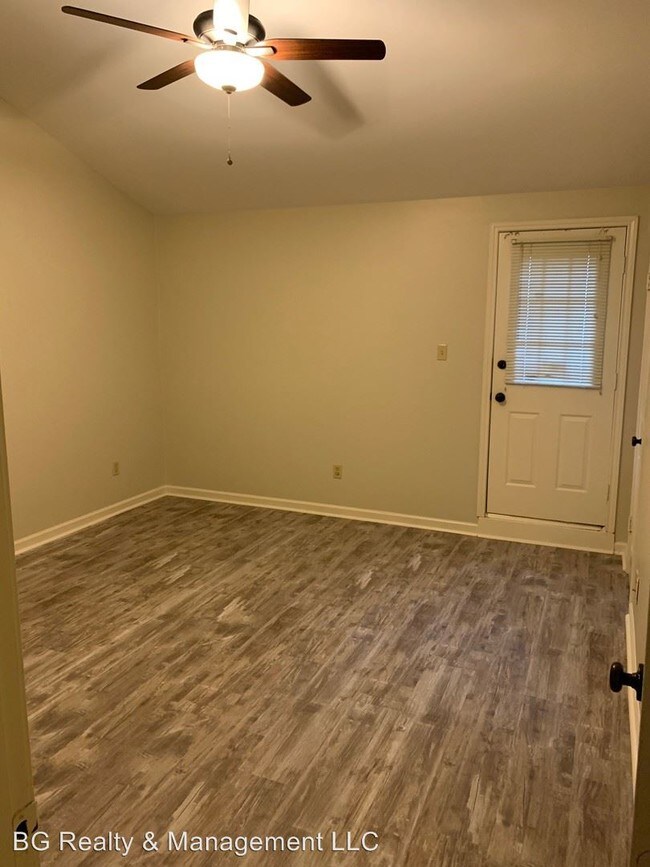 Building Photo - 3 br, 2 bath House - 103 Charolais St. Unit A
