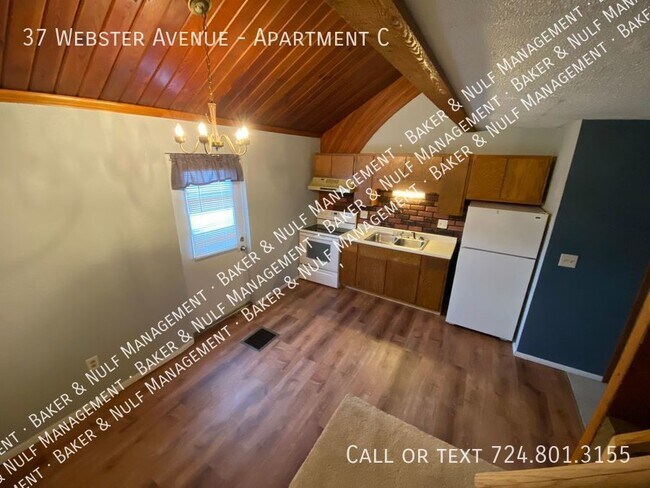 Building Photo - 37 Webster Ave - Unit C