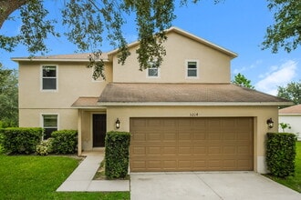 Building Photo - 3214 St Croix Ln