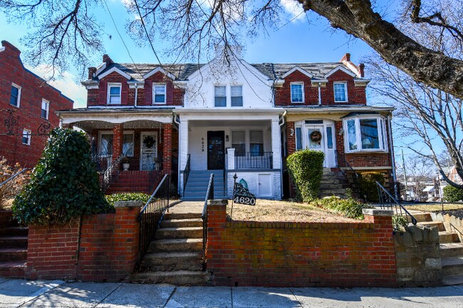Foto del edificio - 4620 Sargent Rd NE