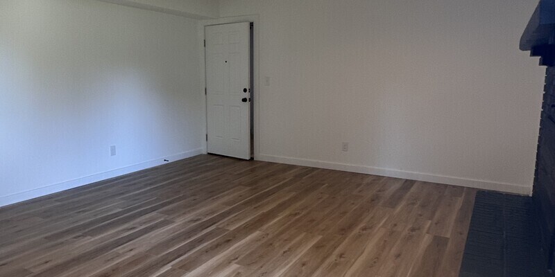 Foto principal - 2201 Mission Twin Oaks