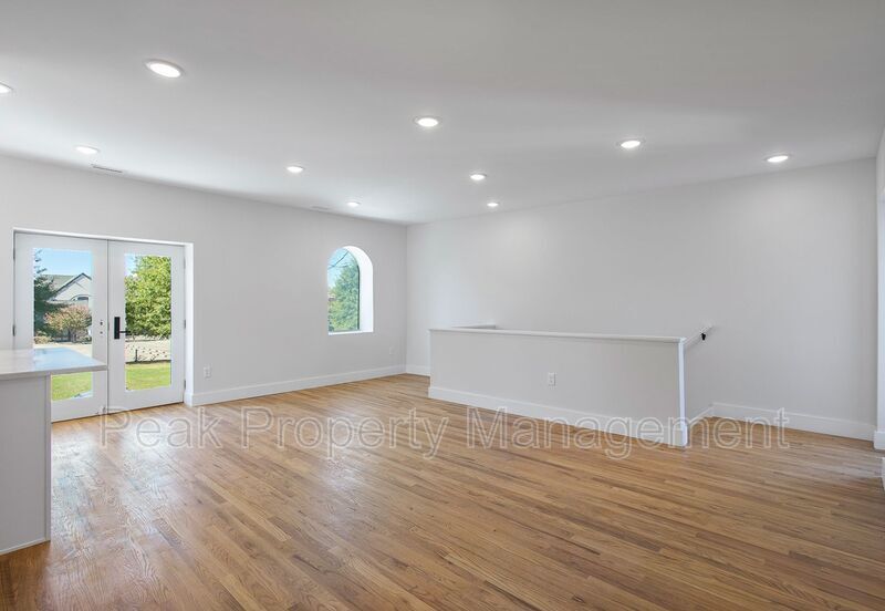 Foto principal - 815 N 22nd St