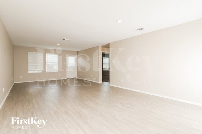 Building Photo - 5196 Fowler Crst