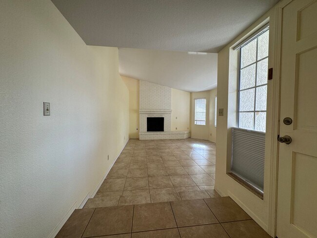 Building Photo - 3BR/2BA/2CG, 1836 sq.ft. rental with POOL ...