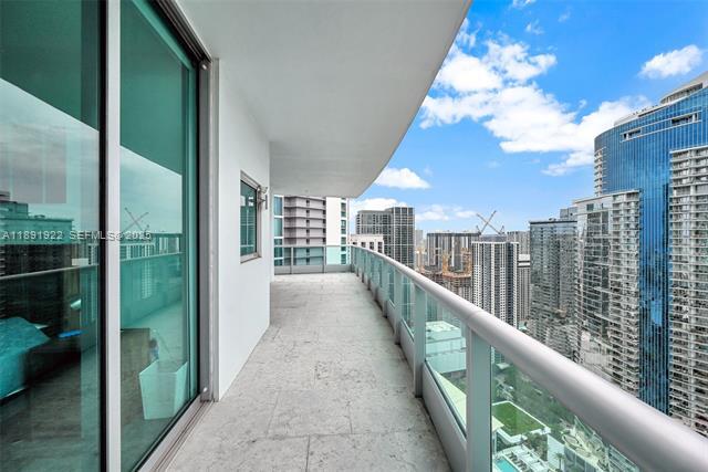 Foto del edificio - 900 Biscayne Blvd