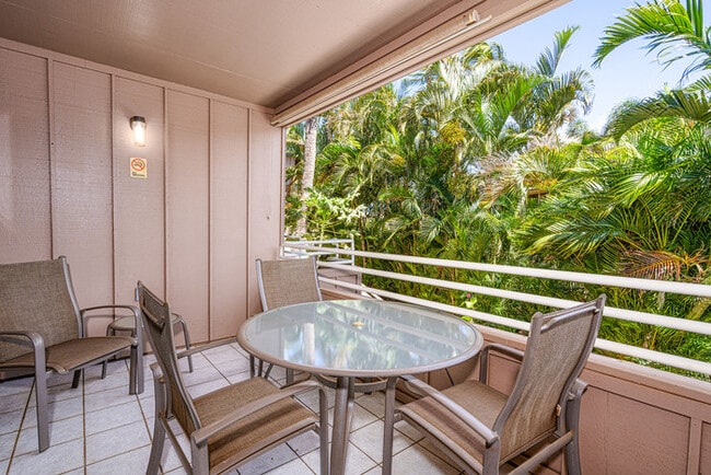 Building Photo - Kihei Bay Vista B-102