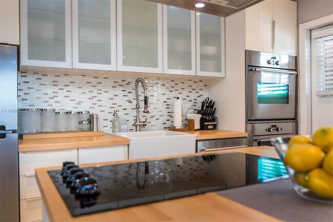 Foto del edificio - 2801 NE 33rd Ct