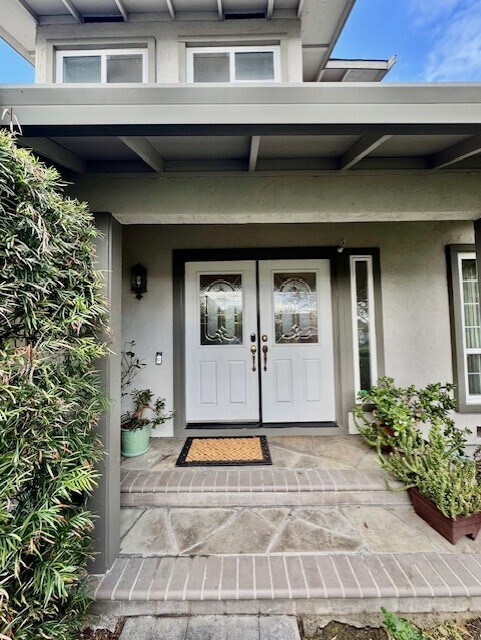 Foto del edificio - 28 Crosby Ct