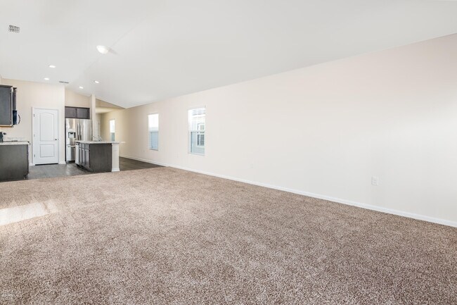 Building Photo - 8195 Meadow Walk Ln