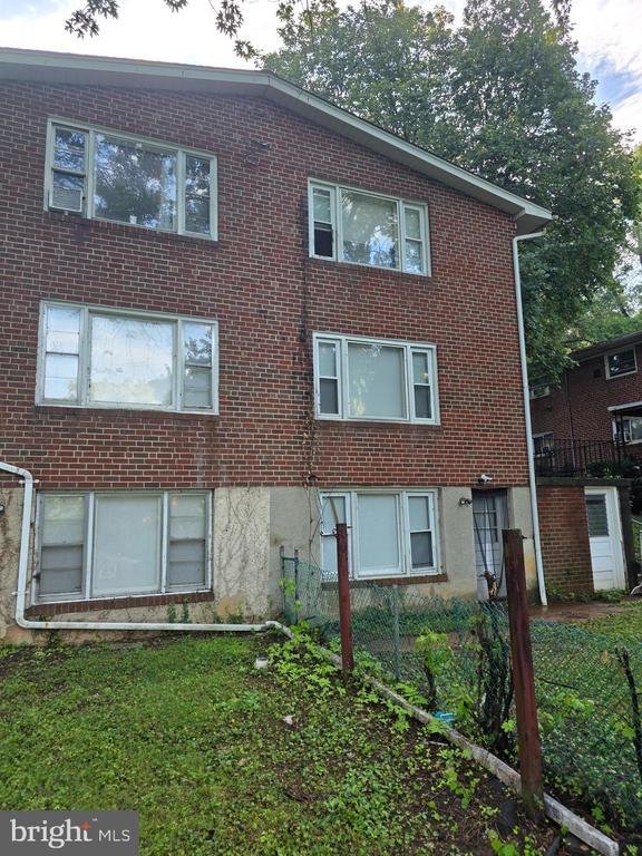 Building Photo - 6409 Ridgeview Ave