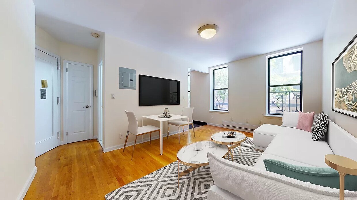 Primary Photo - 149 Mulberry St