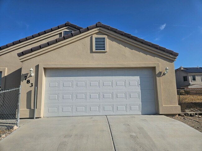 Foto del edificio - 3 Bedroom Home in Bullhead City