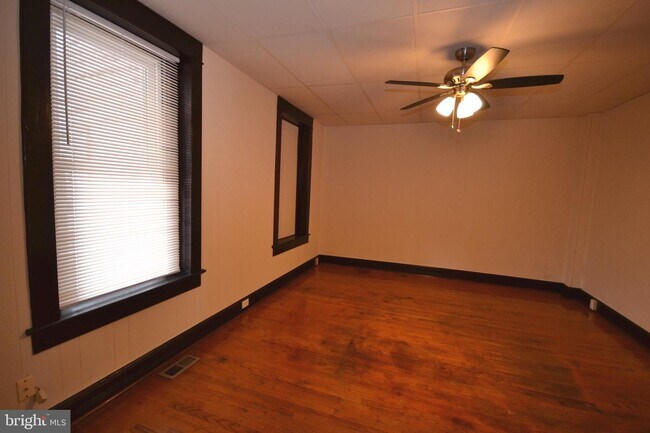 Foto del edificio - 12439 Old Frederick Rd