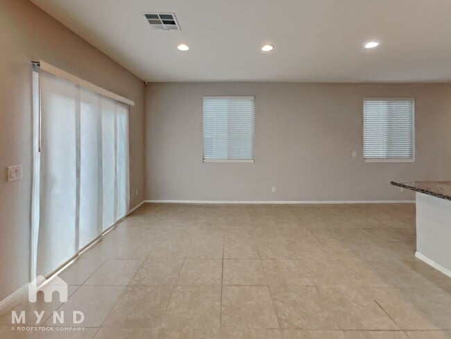 Building Photo - 6646 Evander St