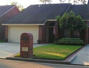 Building Photo - 435 N Rivershire Dr