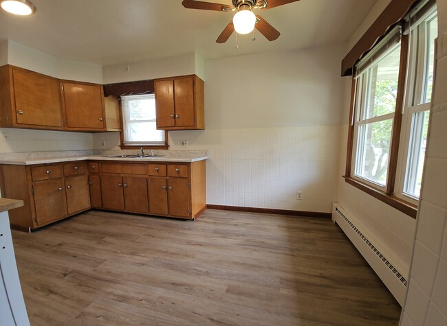 Building Photo - 3639 Condit St