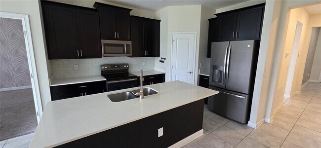 Foto del edificio - 3043 Beaver Creek Dr