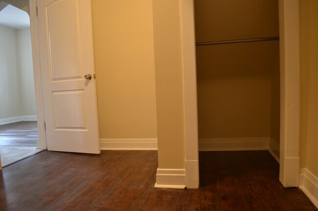 Foto del edificio - 3759 S Union Ave