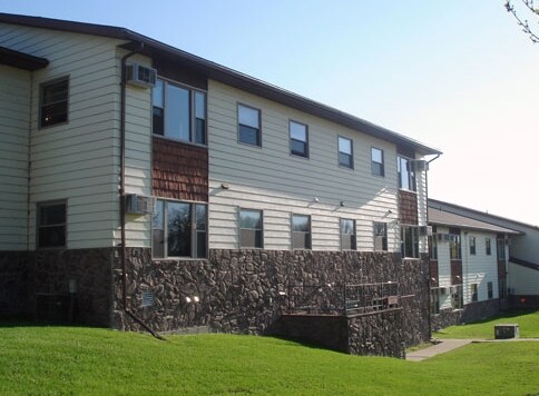 Primary Photo - Hi-Lo Apartments