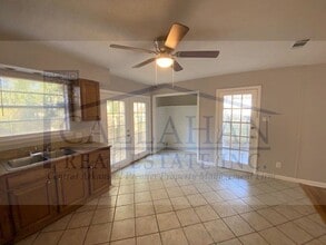 Building Photo - 1602 Palomino Dr