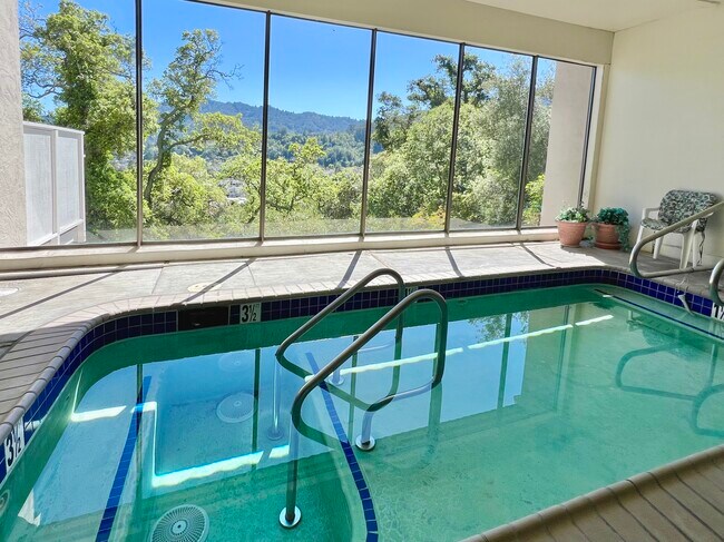 Foto del edificio - 565 Via Casitas