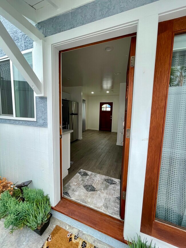 Foto del edificio - 2943 N Myers St