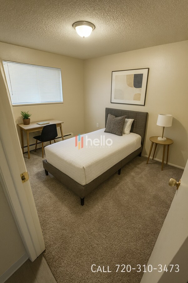 Building Photo - 4740 Scenic Cir